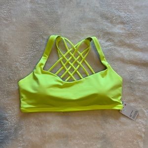 Lululemon Size 12 Free to Be Wild Bra in Highlight Yellow